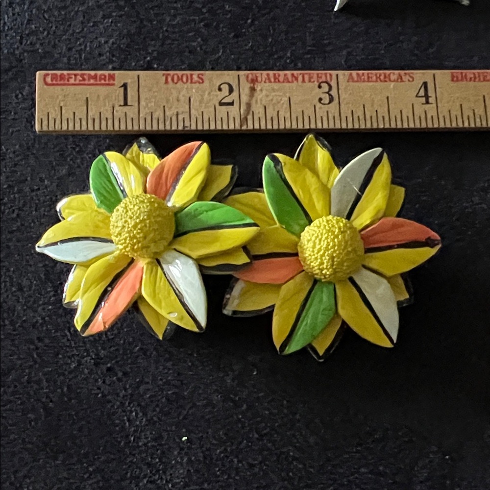 60s Vintage Enamel Japan flower clip on earrings